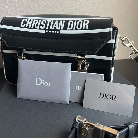 DIOR CAMP BAG/BRAND NEW/NEVER USED - Picture 1 of 9